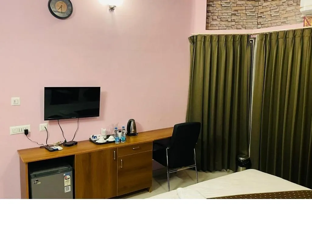 Advaitha Serenity Resorts Kalvadi 0*,